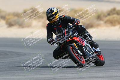 media/Mar-28-2022-Superbike Trackdays (Mon) [[b8603d0f67]]/Open Track Time/Turn 16/